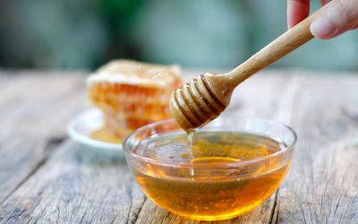 Enhance Your Tea Experience with Manuka Honey